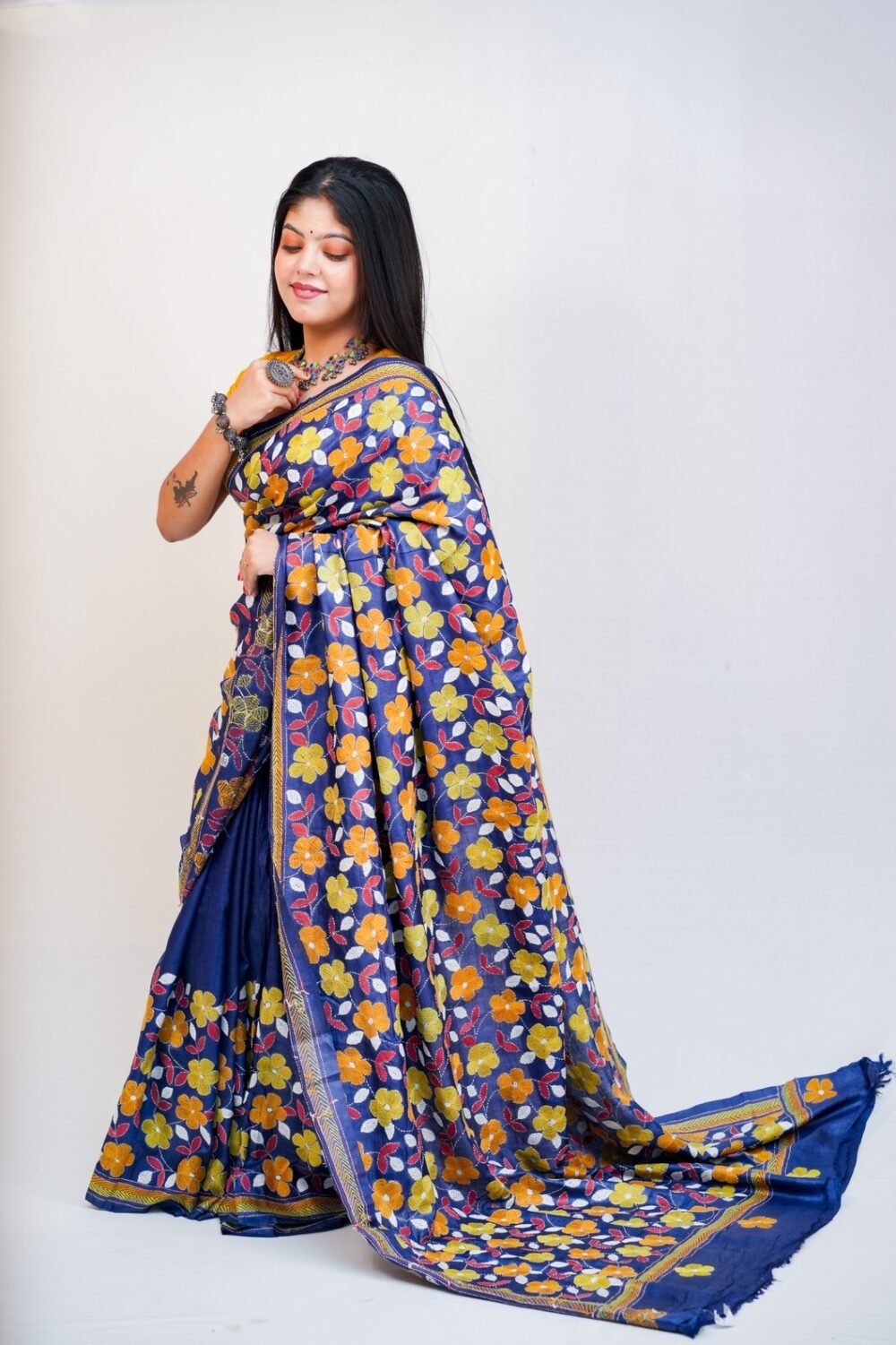 Tussar silk Saree - Image 3
