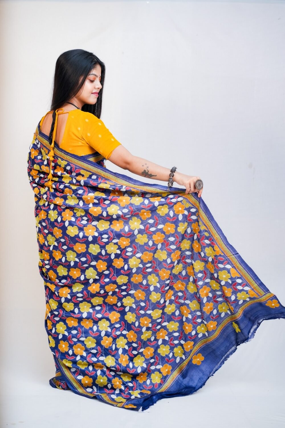 Tussar silk Saree - Image 4