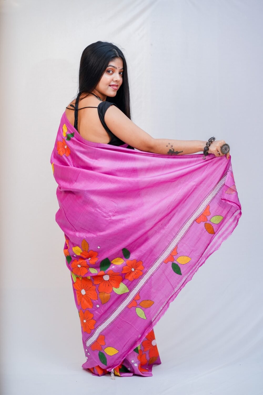 Tussar silk Saree - Image 4