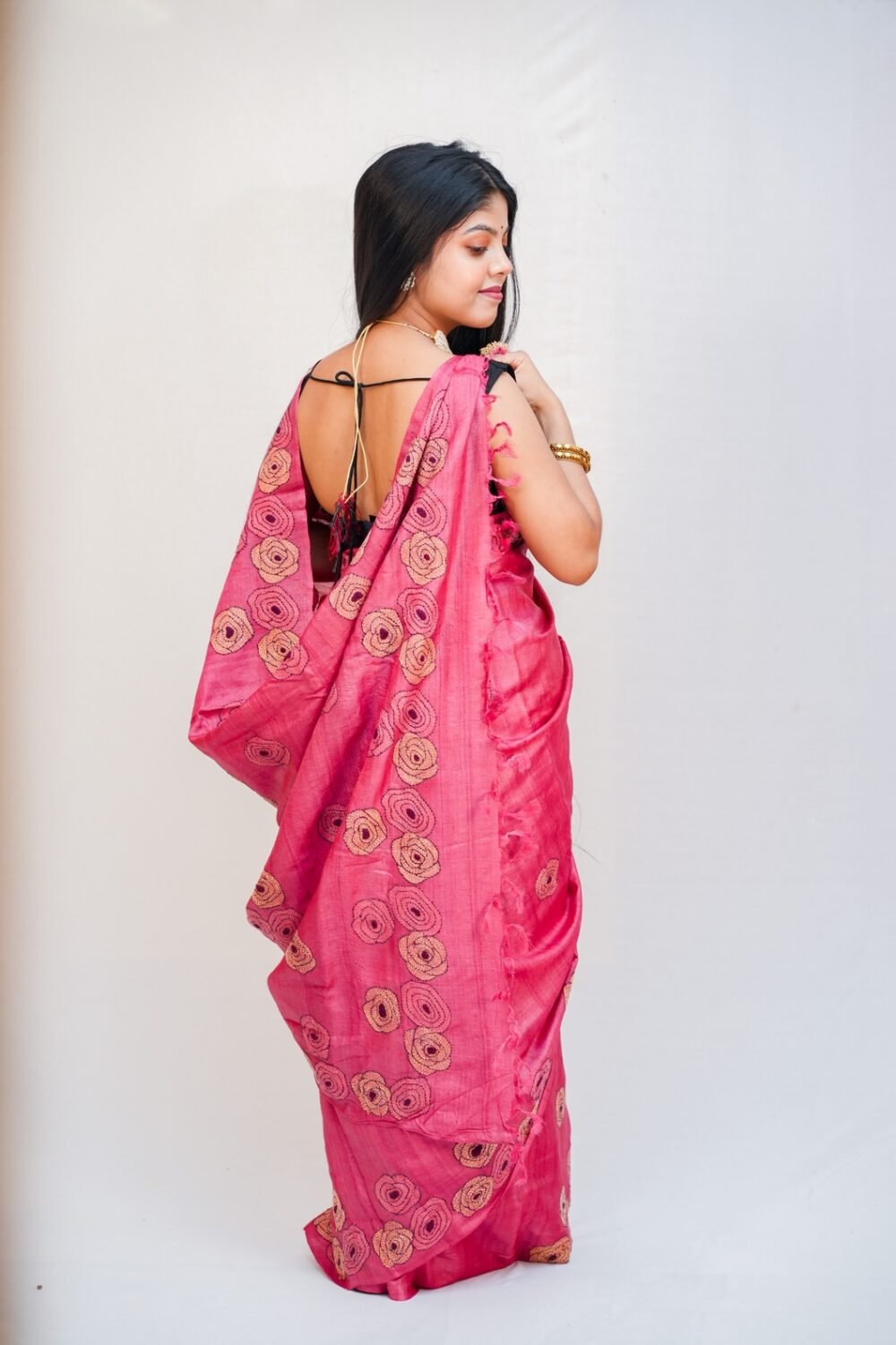 Tussar kanthastich Saree - Image 3