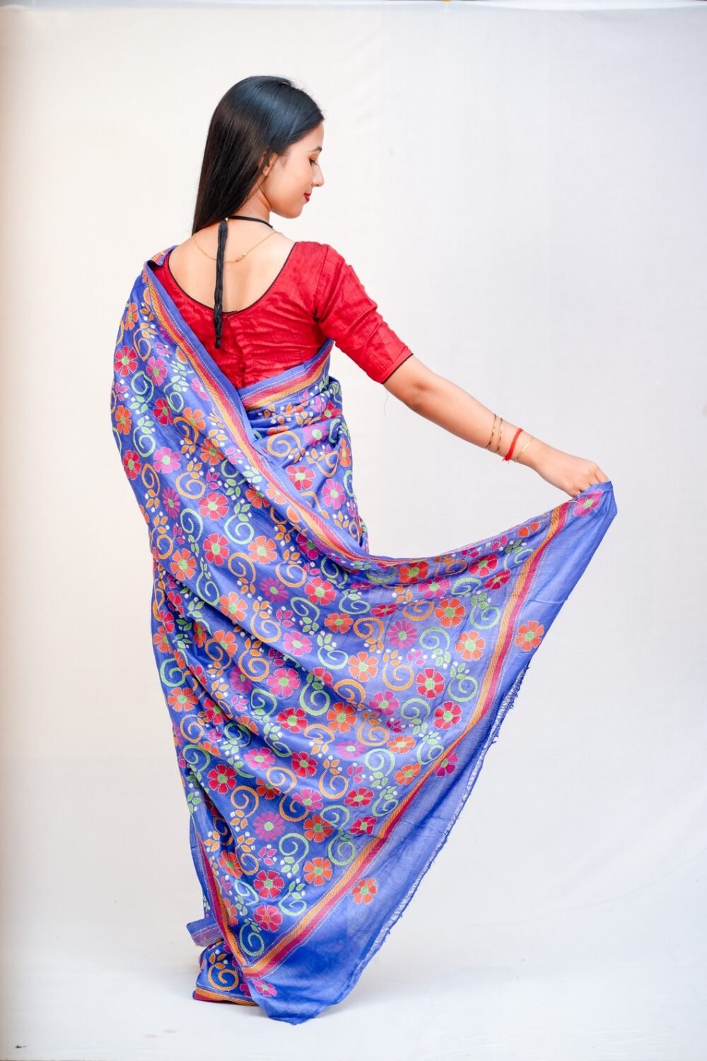 Tussar silk Saree - Image 4